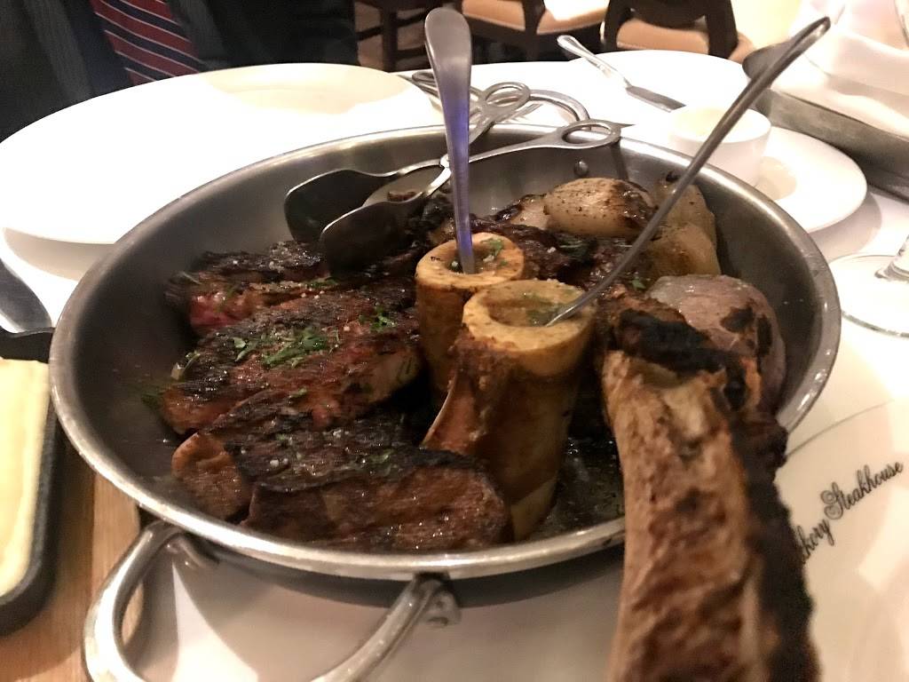 Old Hickory Steakhouse | restaurant | 201 Waterfront St, Oxon Hill, MD 20745, USA | 3019654000 OR +1 301-965-4000