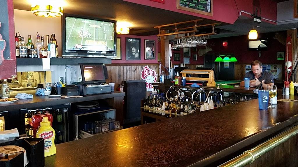 Christys Landing | restaurant | 2952 Waubesa Ave, Madison, WI 53711, USA | 6082225391 OR +1 608-222-5391