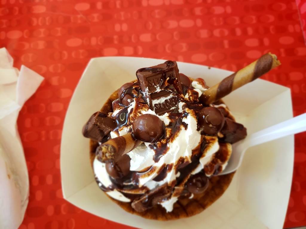 Sno-white drive in | meal delivery | 1841 Yosemite Blvd, Modesto, CA 95354, USA | 2095293032 OR +1 209-529-3032