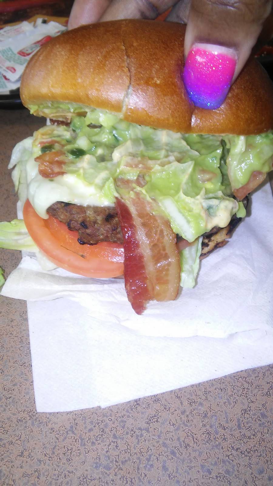 Carls Jr. | restaurant | 3930 Eastex Fwy, Beaumont, TX 77703, USA | 4093471071 OR +1 409-347-1071