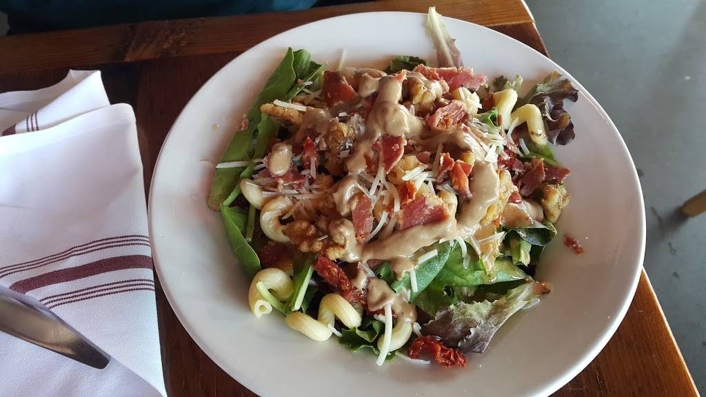 Luigis Pizza | meal delivery | 515 S Midvale Blvd Suite 1, Madison, WI 53711, USA | 6086617663 OR +1 608-661-7663