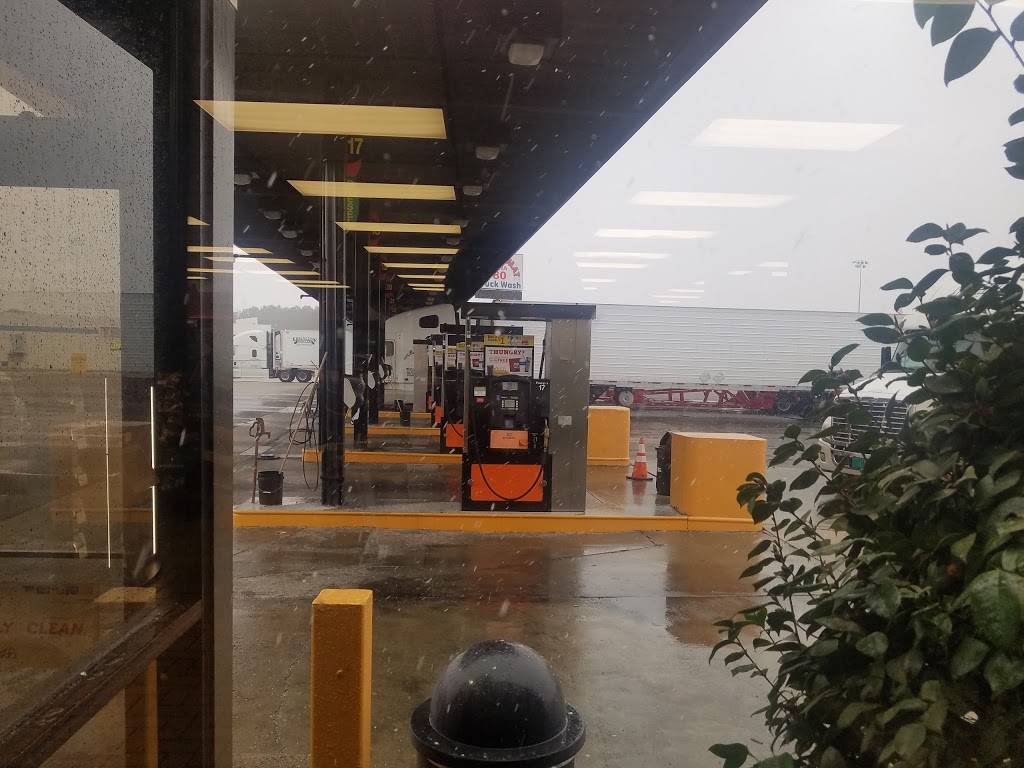 Pilot Travel Center | restaurant | 1000 Truckstop Rd, Kenly, NC 27542, USA | 9192846109 OR +1 919-284-6109