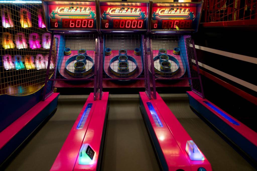 Crystal Bees | night club | 240 Spring St, Southington, CT 06489, USA | 8602762337 OR +1 860-276-2337