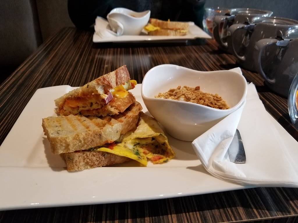 Tranquil Tea Lounge | cafe | 106 W Wilshire Ave, Fullerton, CA 92832, USA | 7148693577 OR +1 714-869-3577