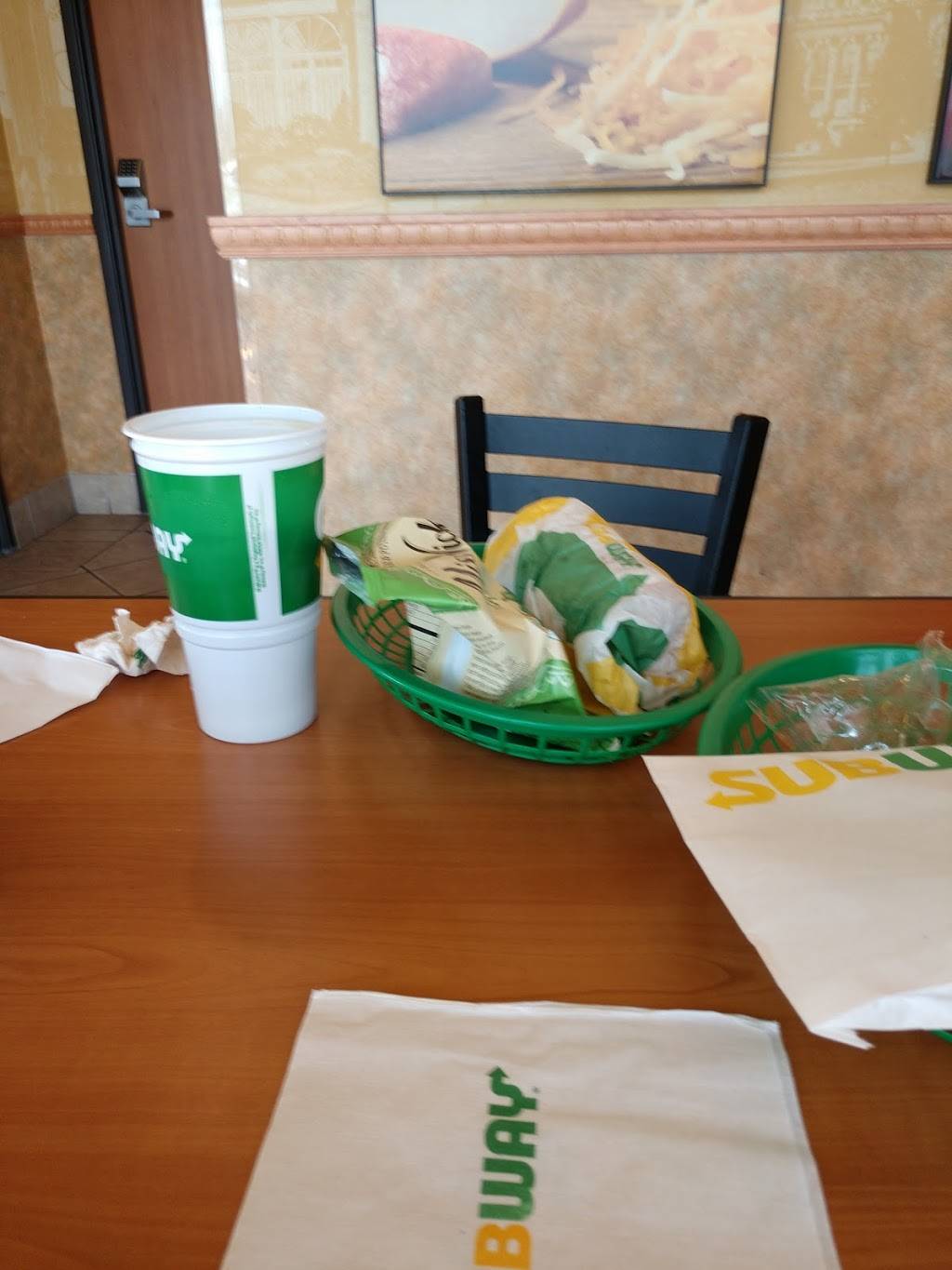 Subway Restaurants | restaurant | 5394-5396 Spring Hill Dr, Spring Hill, FL 34606, USA | 3526860992 OR +1 352-686-0992