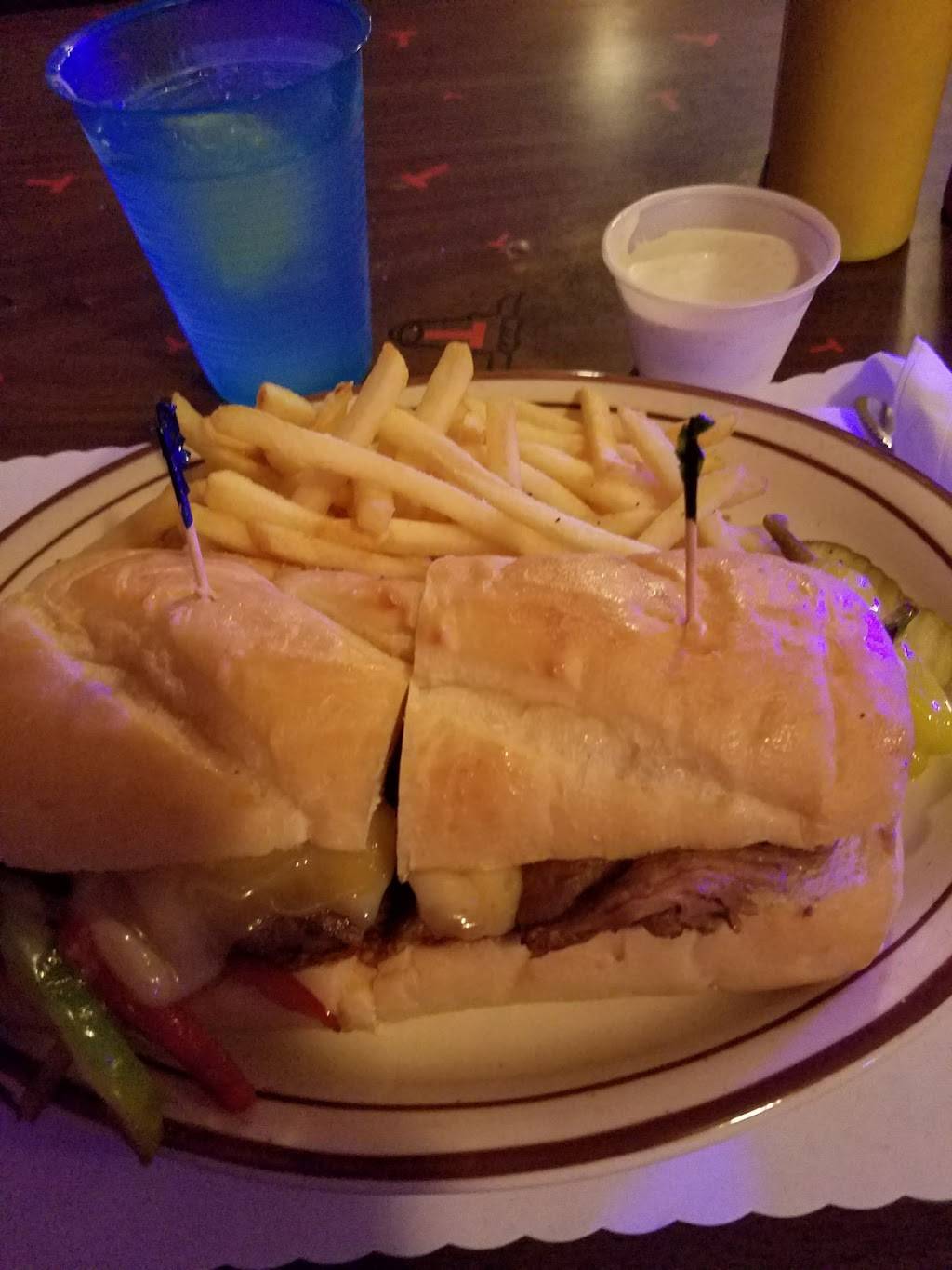 Petersons Corner | restaurant | 26310 CA-49, Nevada City, CA 95959, USA | 5302923747 OR +1 530-292-3747