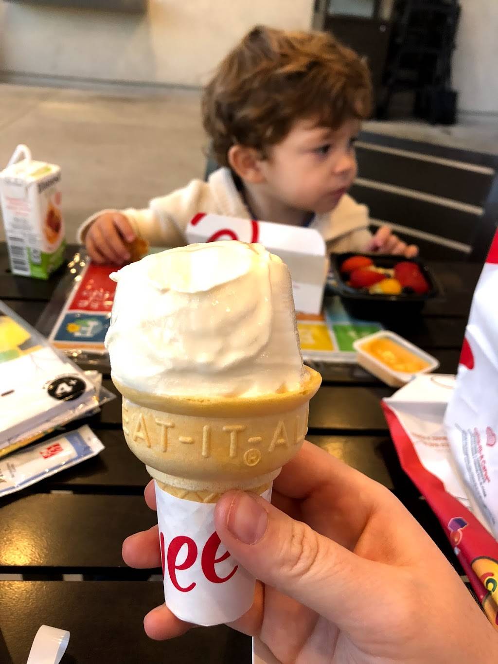 Chick-fil-A | restaurant | 400 Mile of Cars Way, National City, CA 91950, USA | 6195059103 OR +1 619-505-9103