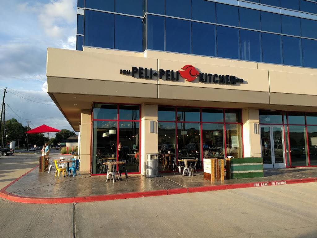 Peli Peli Kitchen | restaurant | 9090 Katy Fwy, Houston, TX 77024, USA | 2812579500 OR +1 281-257-9500