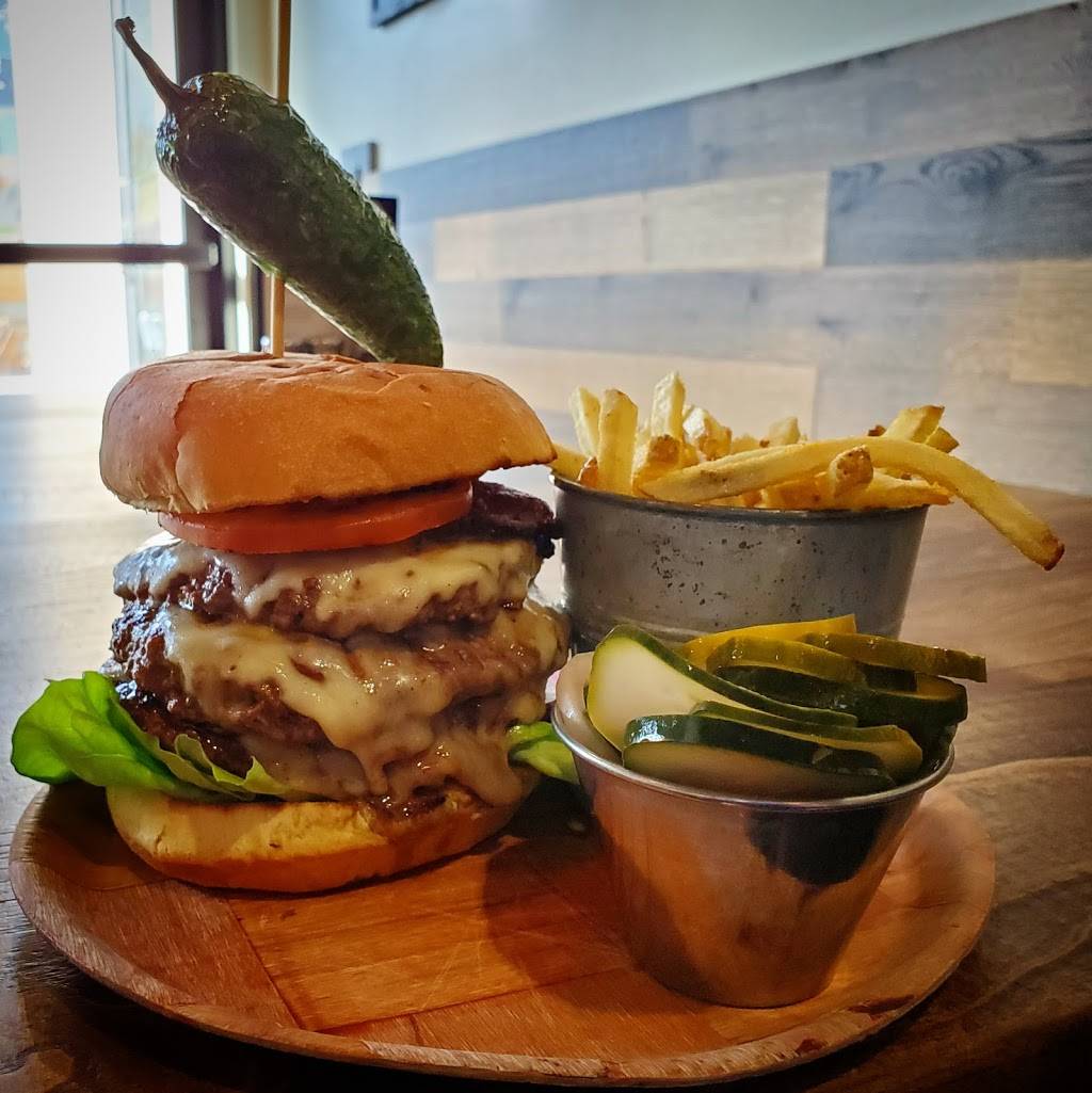 Fat Cat Bar & Grill | restaurant | 1401 S Virginia St, Reno, NV 89502, USA | 7754532223 OR +1 775-453-2223