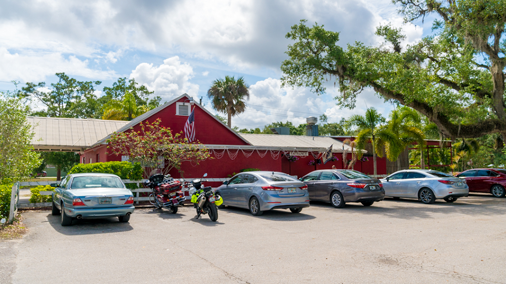 Alva Country Diner | restaurant | 21220 Palm Beach Blvd #3841, Alva, FL 33920, USA | 2397283366 OR +1 239-728-3366