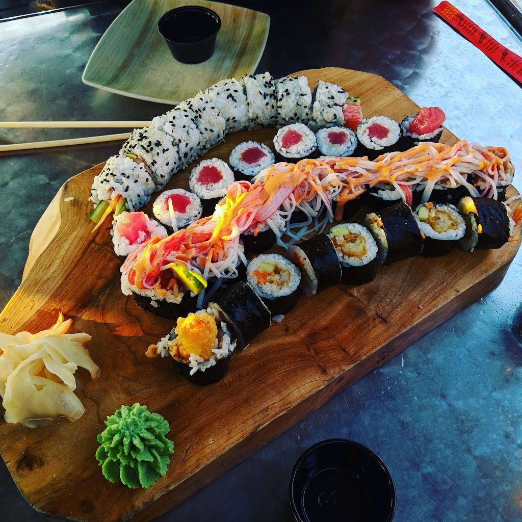 Blu Moon | restaurant | 125 S James St, Ludington, MI 49431, USA | 2318432001 OR +1 231-843-2001