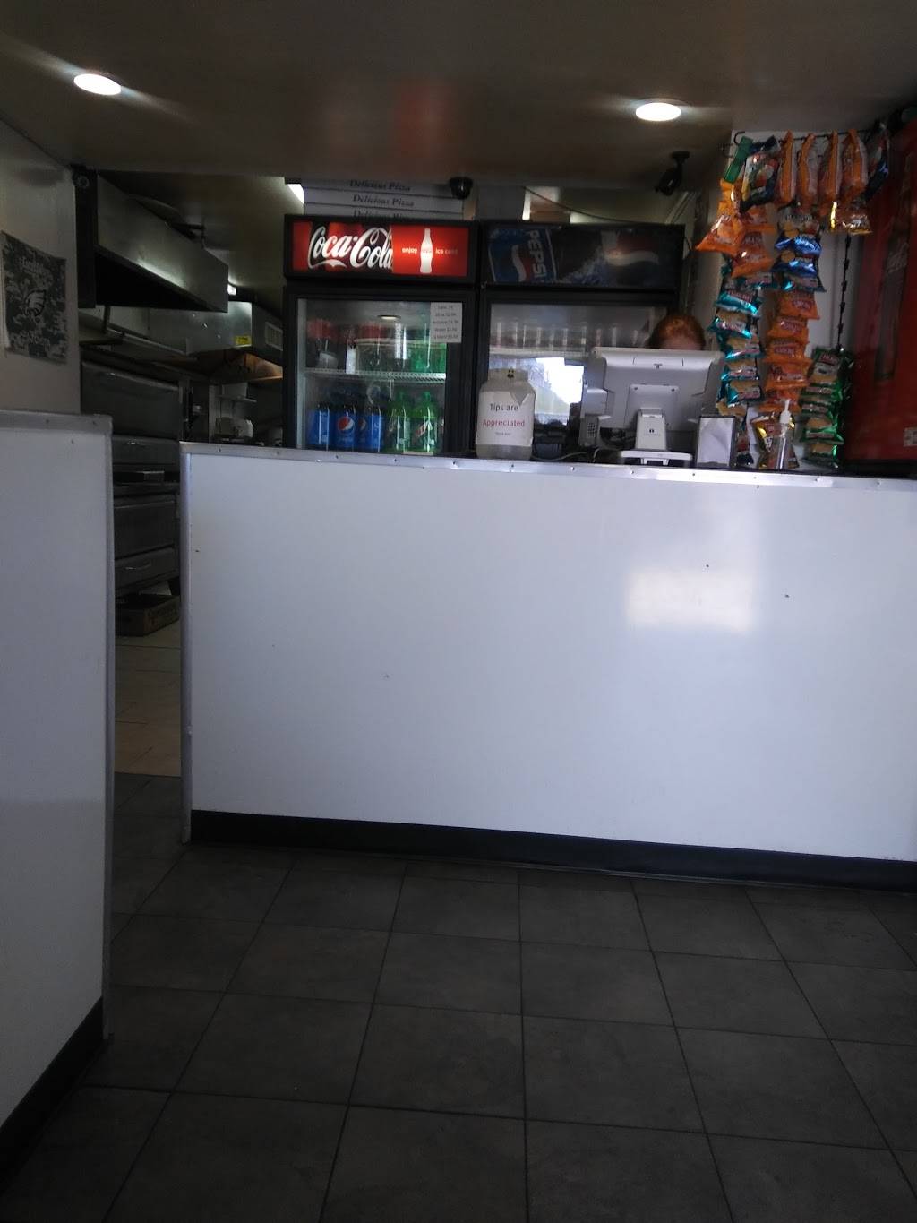 Super Fratellis Pizza | restaurant | 7732 Torresdale Ave, Philadelphia, PA 19136, USA | 2153338500 OR +1 215-333-8500