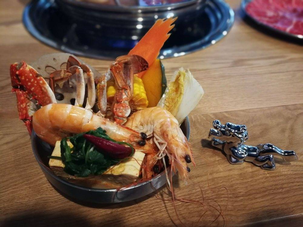 MISS SHABU 韩式火锅/涮羊肉／顶级安格斯牛肉／美国羊肉／有机鸡肉／海鮮／牛骨汤/日本清酒、鸡尾酒 | night club | 5450 Beach Blvd #102, Buena Park, CA 90621, USA | 7144643222 OR +1 714-464-3222