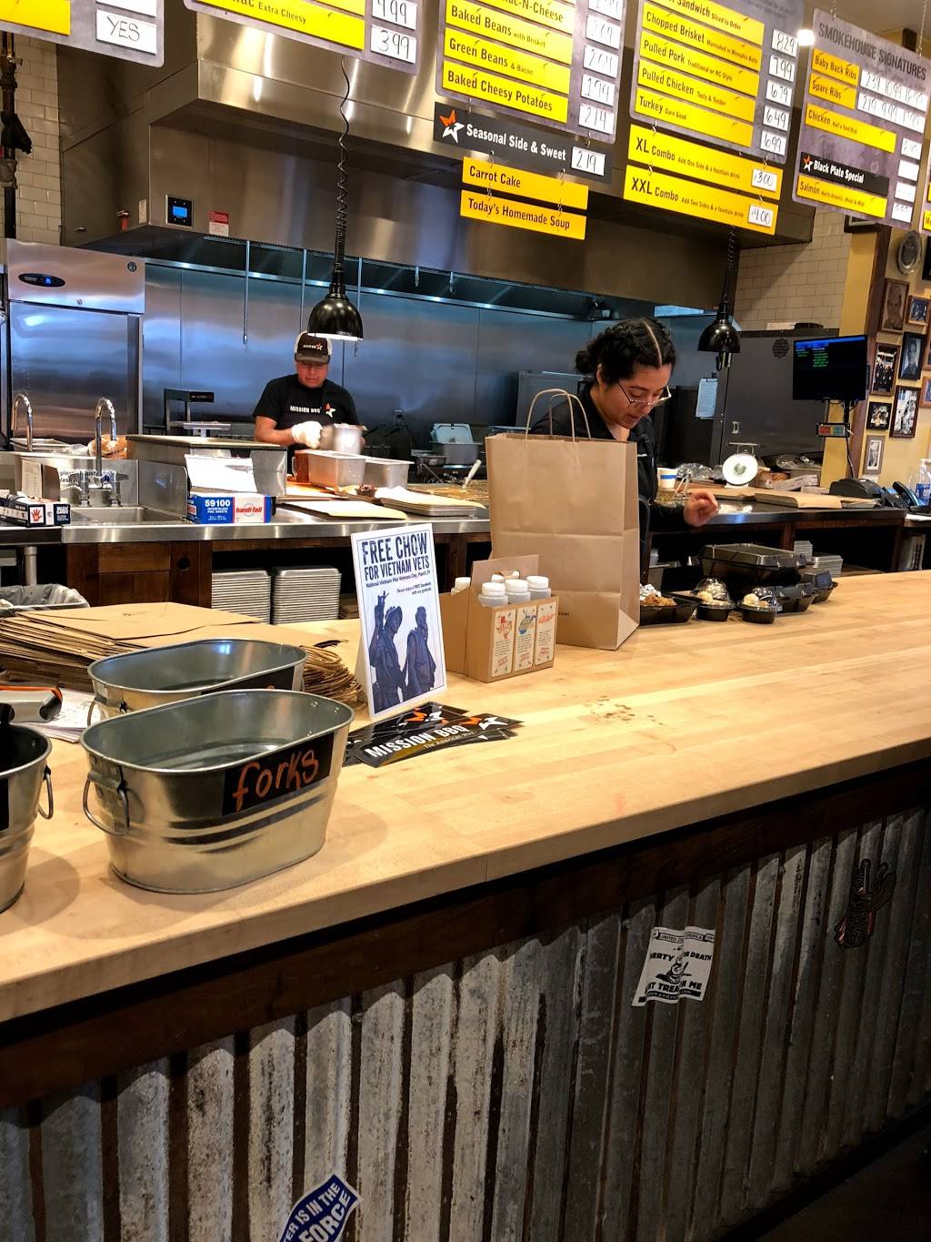 MISSION BBQ | restaurant | 13890 Shoppers Best Way, Woodbridge, VA 22192, USA | 5713129998 OR +1 571-312-9998