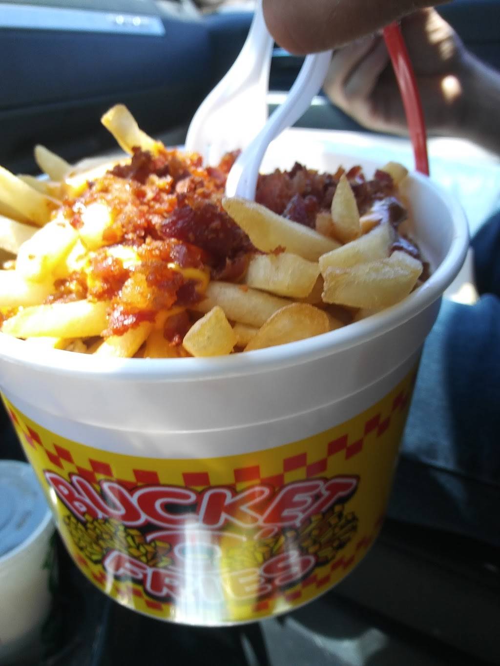 Fast Eddies Hamburgers | restaurant | 160 Dundas St S, Cambridge, ON N1R 8A8, Canada | 5196226180 OR +1 519-622-6180