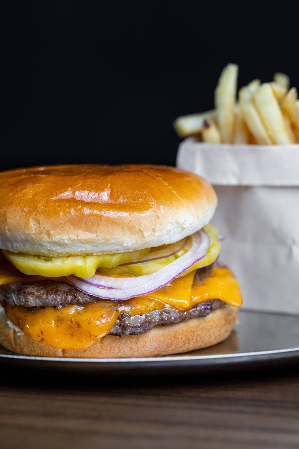 Free Play | restaurant | 3939 S Figueroa St, Los Angeles, CA 90037, USA | 2134199481 OR +1 213-419-9481