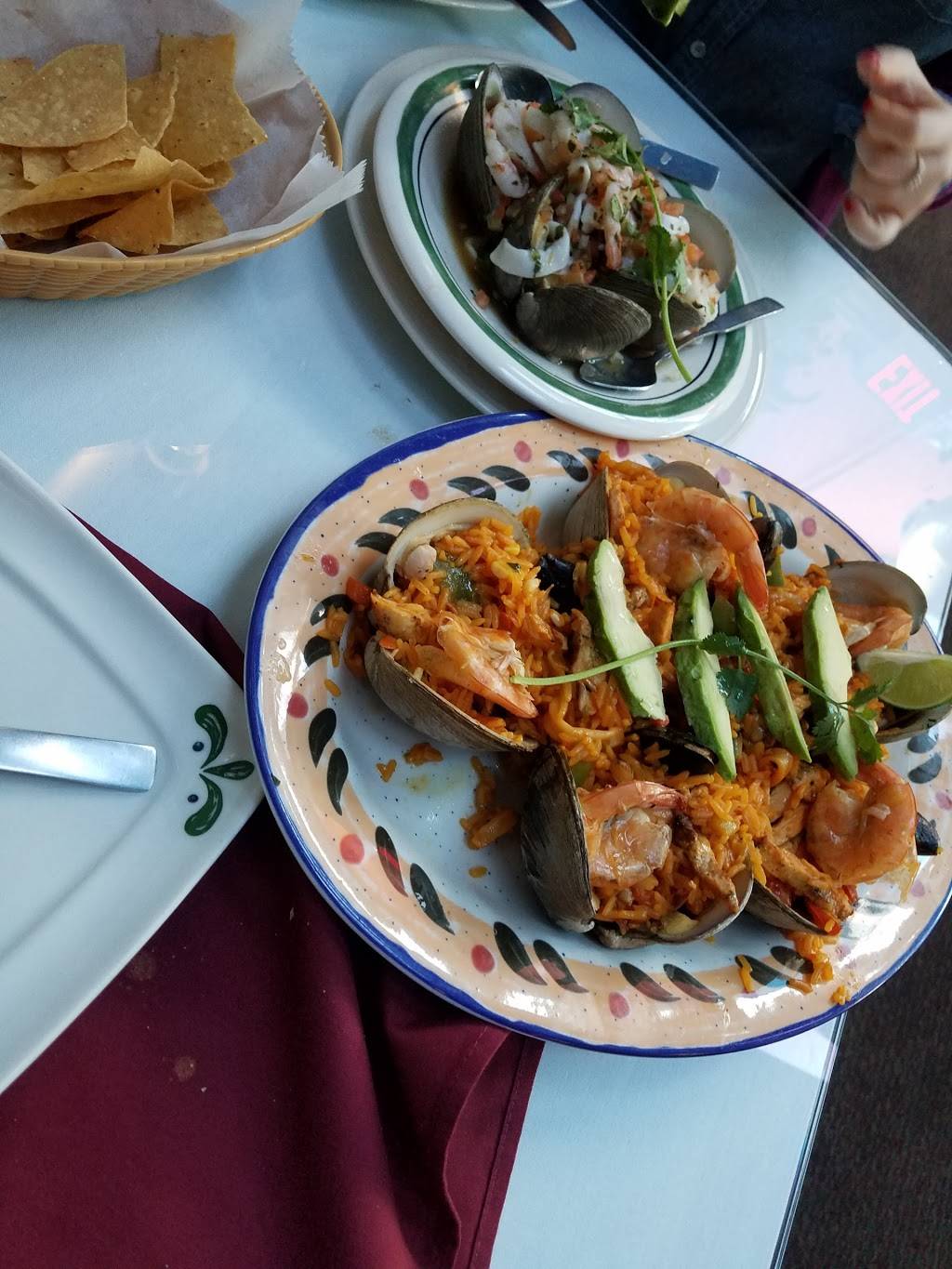 Tela Mares Restaurant | restaurant | 318 S Broadway, Baltimore, MD 21231, USA | 4102766200 OR +1 410-276-6200