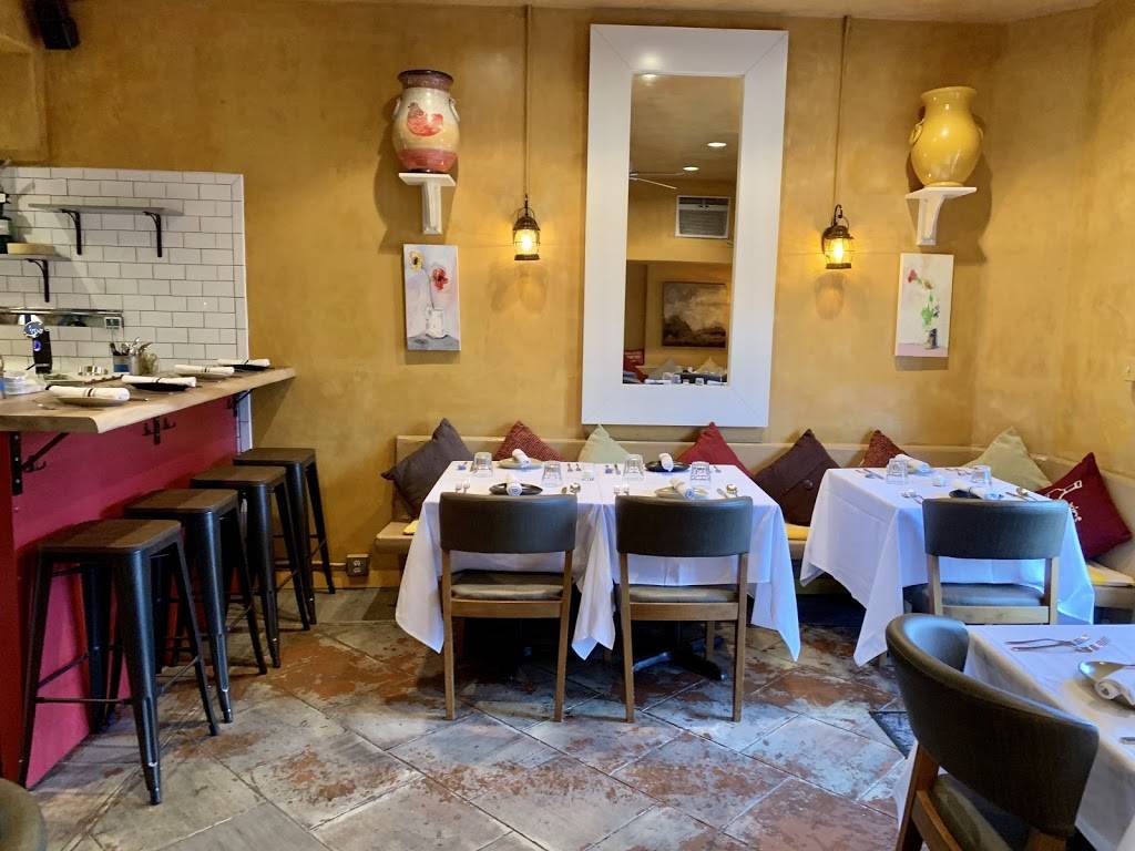 Guiso Latin Fusion | restaurant | 117 North St, Healdsburg, CA 95448, USA | 7074311302 OR +1 707-431-1302