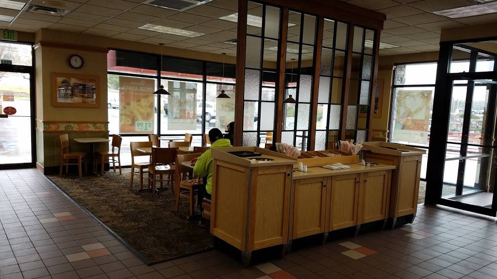 Wendys | restaurant | 1293 East, Draper Pkwy, Draper, UT 84020, USA | 8015458745 OR +1 801-545-8745