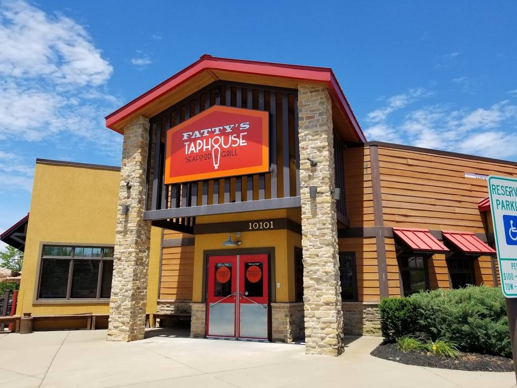 Fattys Taphouse | restaurant | 10101 Jefferson Davis Hwy, Fredericksburg, VA 22407, USA | 5406934747 OR +1 540-693-4747