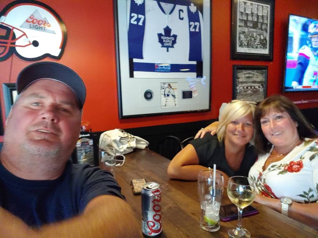 Sticks Sports Pub | restaurant | 500 George St S, Peterborough, ON K9J 3E5, Canada | 7057757845 OR +1 705-775-7845