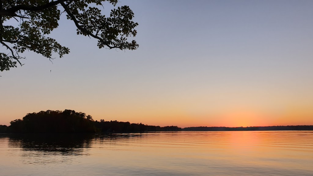 The Crow’s Nest Resort | restaurant | 2743 MN-65, Mora, MN 55051, USA | 3206791977 OR +1 320-679-1977