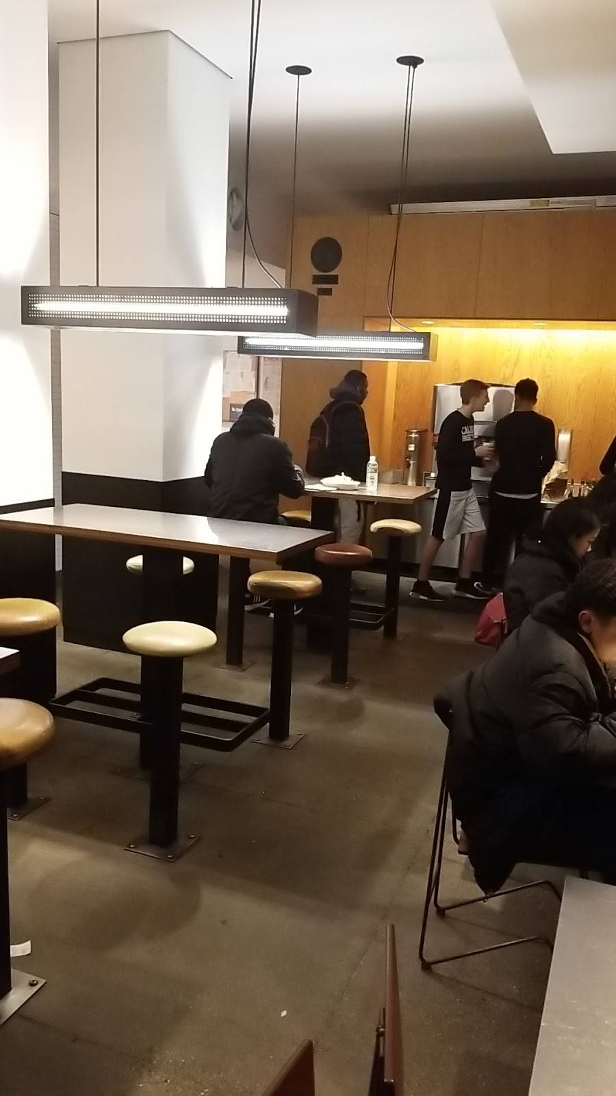 Chipotle Mexican Grill | restaurant | 2298 Broadway, New York, NY 10024, USA | 6464126237 OR +1 646-412-6237