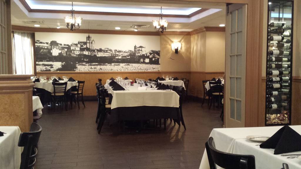 Tony Da Caneca | restaurant | 72 Elm Rd, Newark, NJ 07105, USA | 9735896882 OR +1 973-589-6882