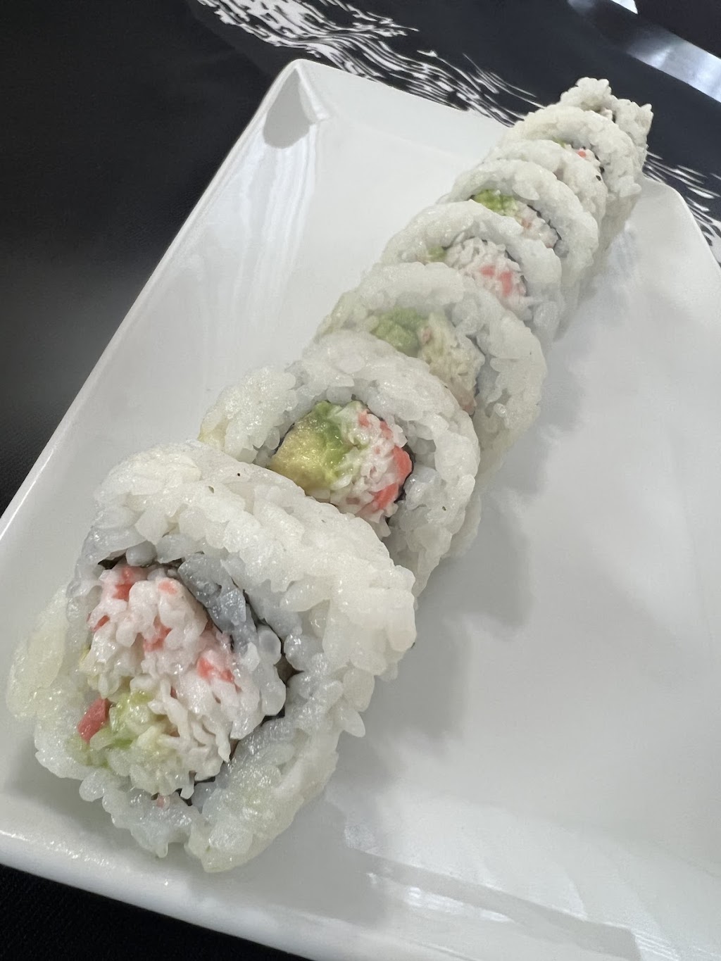 The Sushi Guys LLC | restaurant | 13301 CA-33, Gustine, CA 95322, USA | 2094450126 OR +1 209-445-0126