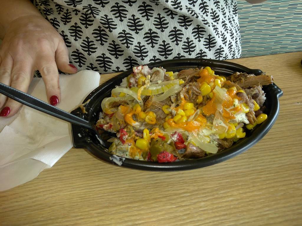 Pollo Tropical | restaurant | 404 SE 1st Ave, Florida City, FL 33034, USA | 3052420173 OR +1 305-242-0173