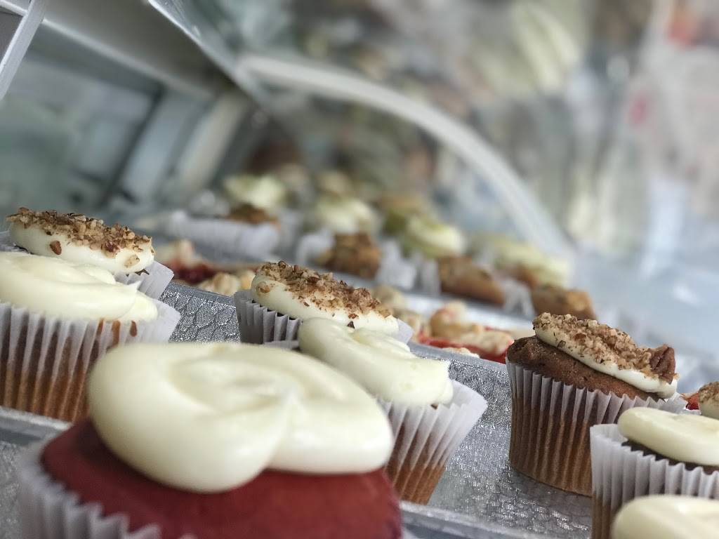 Susus Dream Cakes | bakery | 6058 W 111th St, Chicago Ridge, IL 60415, USA | 7089073805 OR +1 708-907-3805