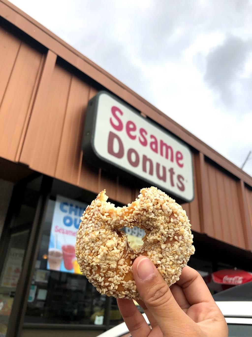 Sesame Donuts | bakery | 6990 SW Beaverton Hillsdale Hwy, Portland, OR 97225, USA | 5032978175 OR +1 503-297-8175