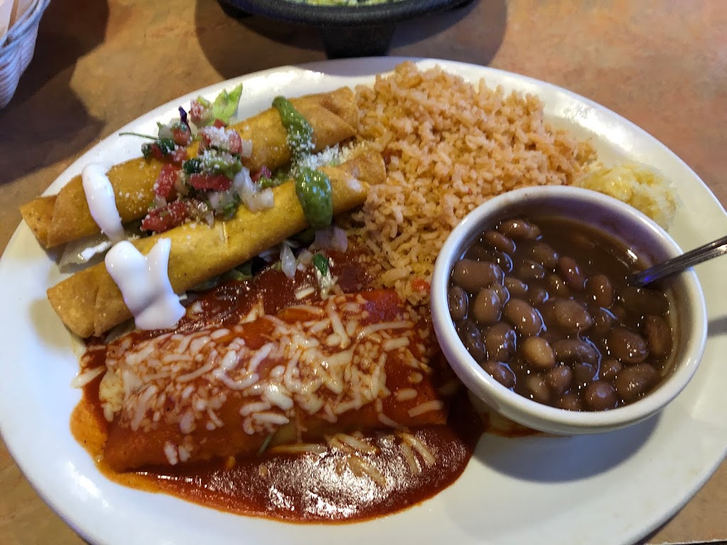 Claudios Mexican Food | restaurant | 1917 N Wenatchee Ave, Wenatchee, WA 98801, USA | 5098854359 OR +1 509-885-4359