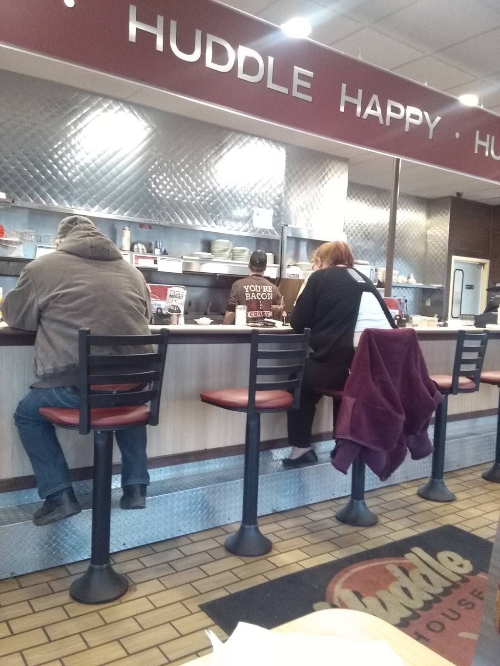 Huddle House | meal takeaway | 609 Haywood Rd, Dillsboro, NC 28725, USA | 8285863663 OR +1 828-586-3663