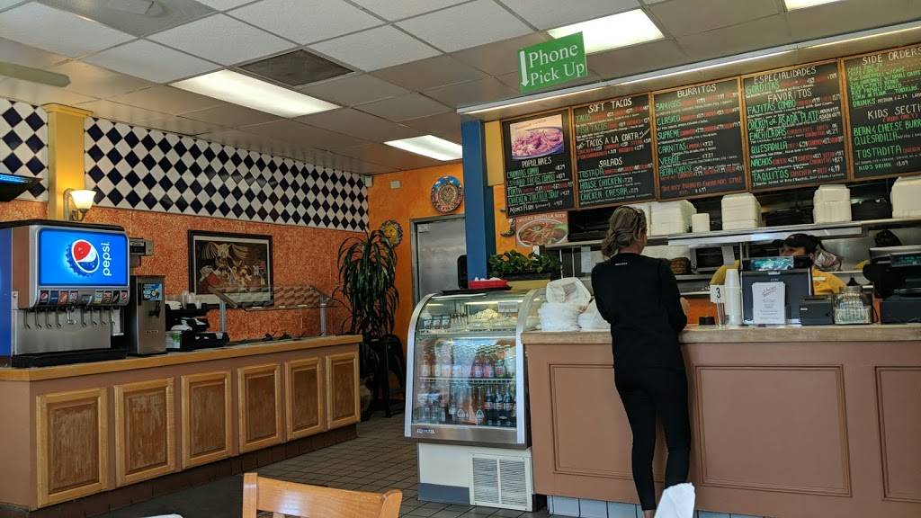 3 Amigos Restaurant | restaurant | 365 E Avenida De Los Arboles, Thousand Oaks, CA 91360, USA | 8054931033 OR +1 805-493-1033