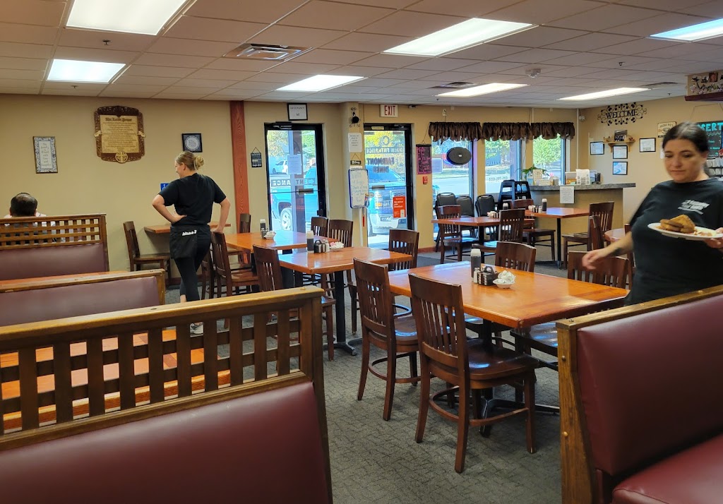 Fairmont Diner | restaurant | 402 E Fairmont Blvd suite c, Rapid City, SD 57701, USA | 6057914151 OR +1 605-791-4151