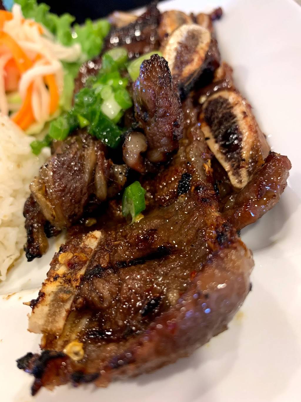 Huong Lan | restaurant | 3757 W Shaw Ave, Fresno, CA 93711, USA | 5592719998 OR +1 559-271-9998