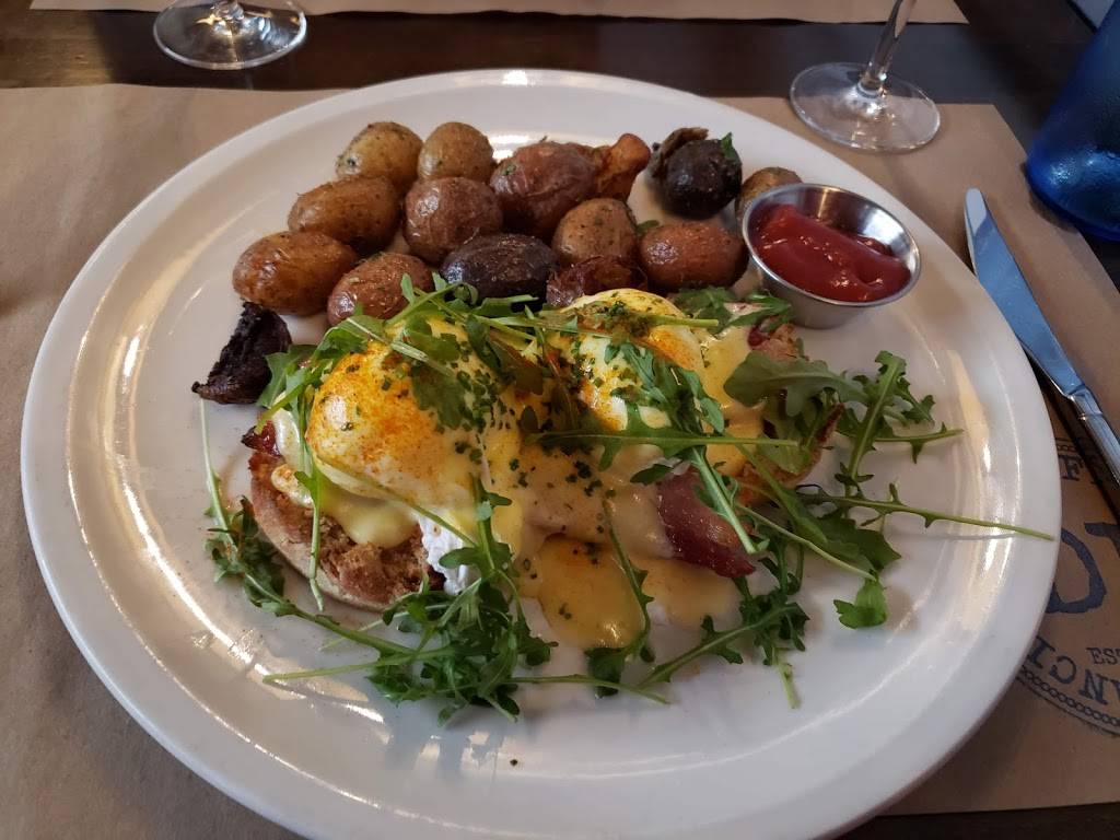 Dobbs Ferry | restaurant | 409 Gough St, San Francisco, CA 94102, USA | 4155517700 OR +1 415-551-7700