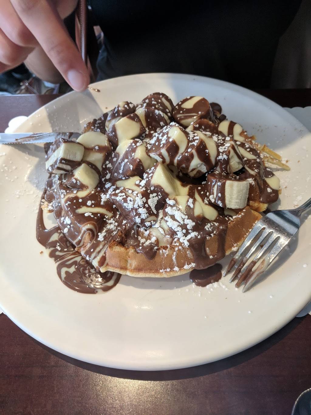 Restaurant LEggsoeuf | restaurant | 129 Boulevard Laurier, McMasterville, QC J3G 1P9, Canada | 4502811373 OR +1 450-281-1373