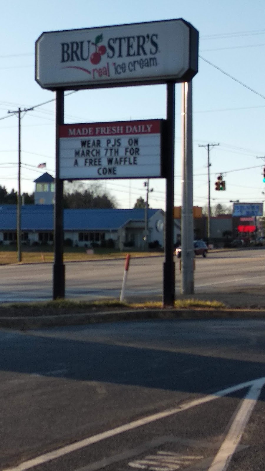 Brusters Real Ice Cream | bakery | 6412 White Horse Rd, Greenville, SC 29611, USA | 8642465966 OR +1 864-246-5966