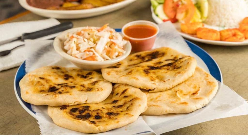 Food truck la Dulcura | restaurant | 47 Case Ave, Patchogue, NY 11772, USA | 6315049980 OR +1 631-504-9980