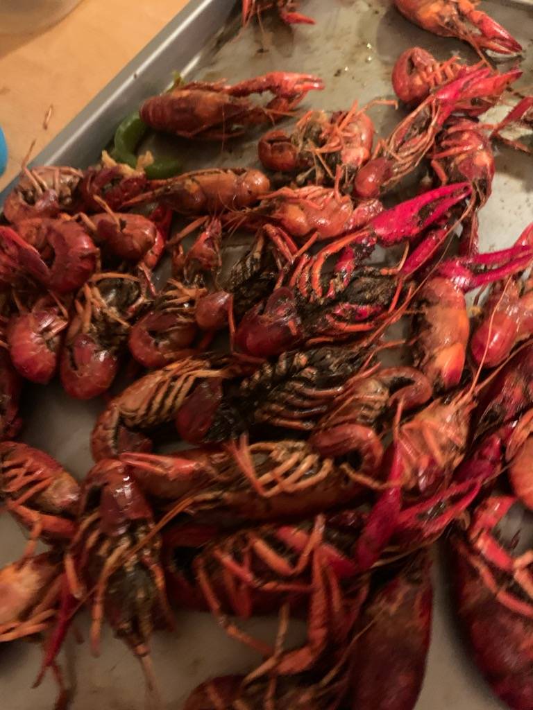 A Cajun Crawfish House | restaurant | 215 SW Evangeline Thruway, Lafayette, LA 70501, USA | 3379622586 OR +1 337-962-2586