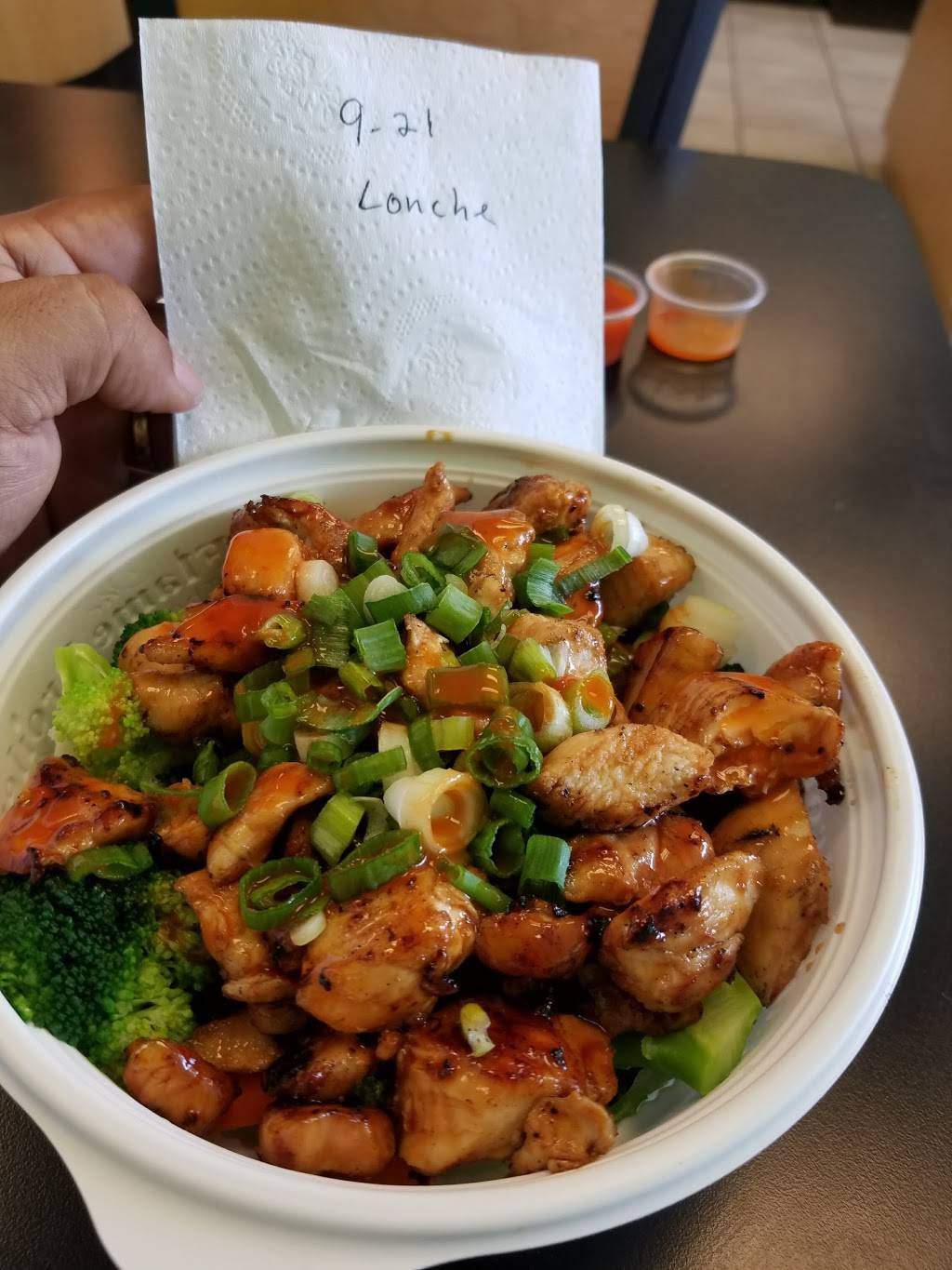 Flame Broiler | restaurant | 12127 Mall Blvd, Victorville, CA 92392, USA | 7609510888 OR +1 760-951-0888
