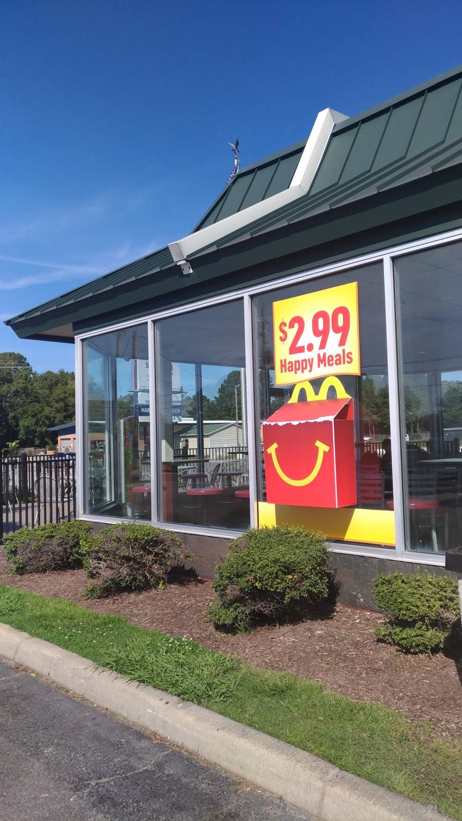 McDonalds | cafe | 104 N County Dr, Waverly, VA 23890, USA | 8048342964 OR +1 804-834-2964
