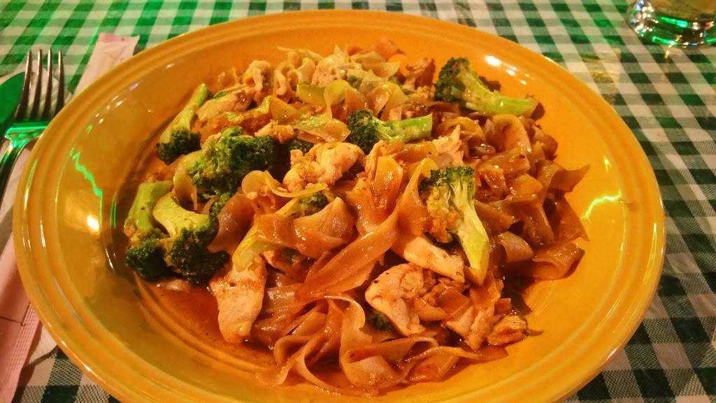 Thai Continental Cuisine | restaurant | 106 Market St SE, Roanoke, VA 24011, USA | 5403428111 OR +1 540-342-8111