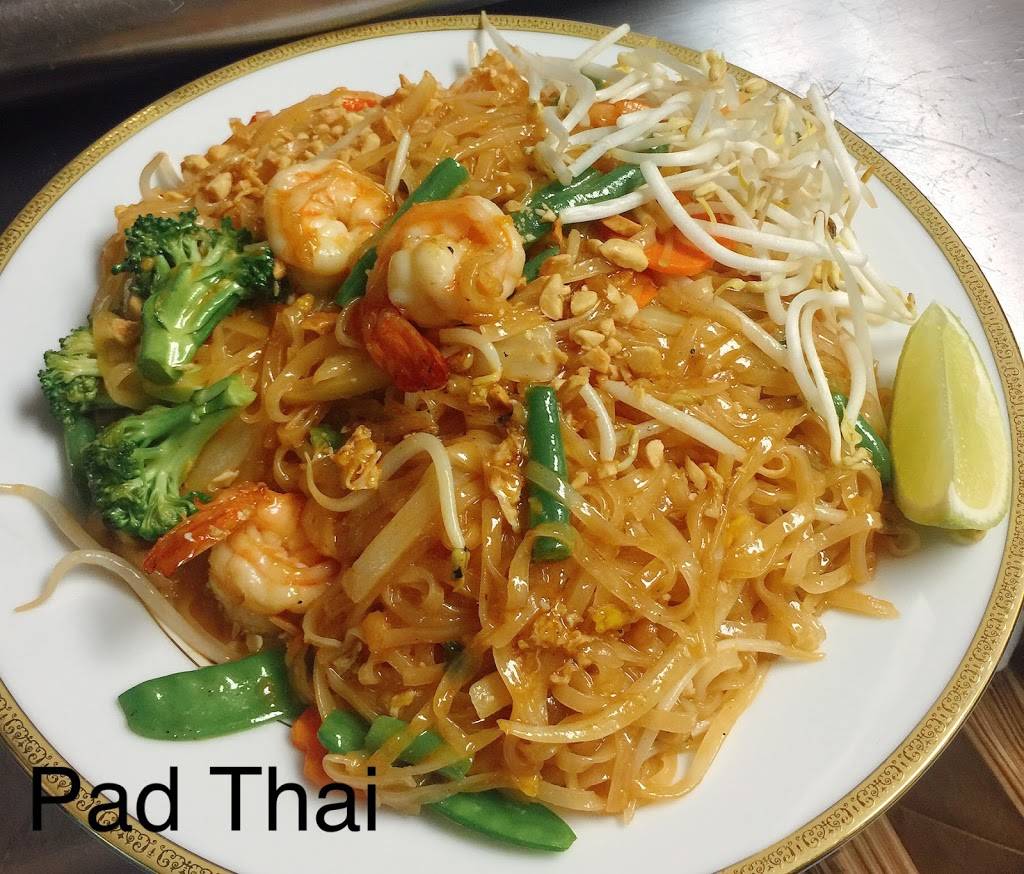 Bamboo Bistro | restaurant | 1 Cumberland St, Westbrook, ME 04092, USA | 2075915444 OR +1 207-591-5444