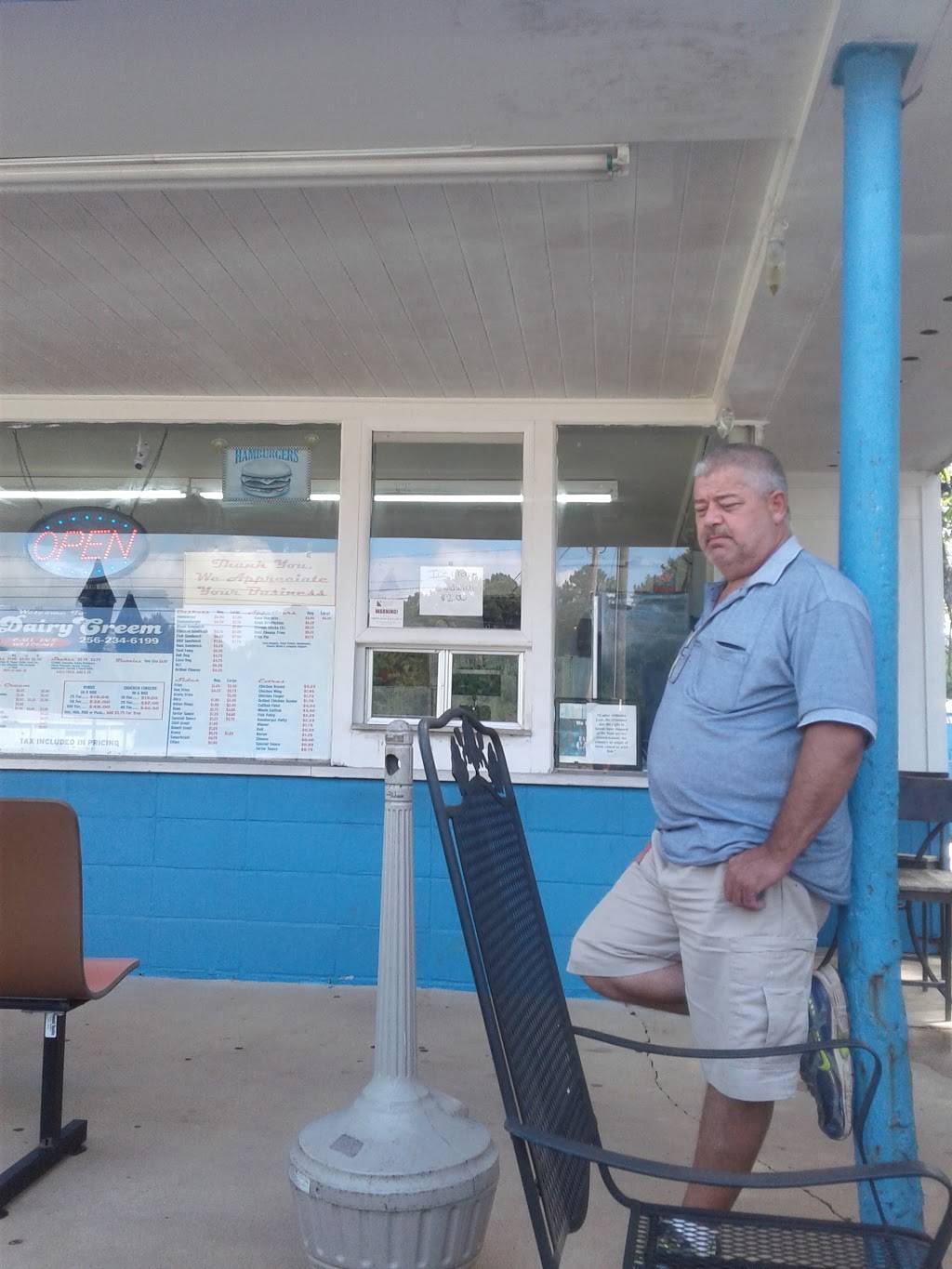 Dairy Creem | restaurant | 2939 Dadeville Rd, Alexander City, AL 35010, USA | 2562346199 OR +1 256-234-6199