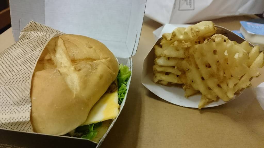 Chick-fil-A | restaurant | 101 S Tryon St Ste 9 2, Bank of America Plaza, Charlotte, NC 28280, USA | 7043440222 OR +1 704-344-0222