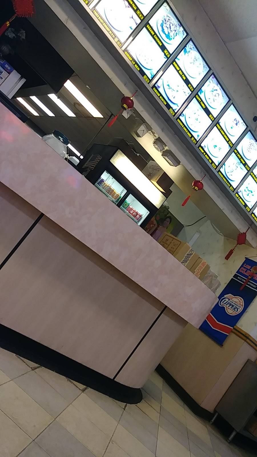 Wongs Garden | restaurant | 301 Market Dr, Emporia, VA 23847, USA | 4343360888 OR +1 434-336-0888