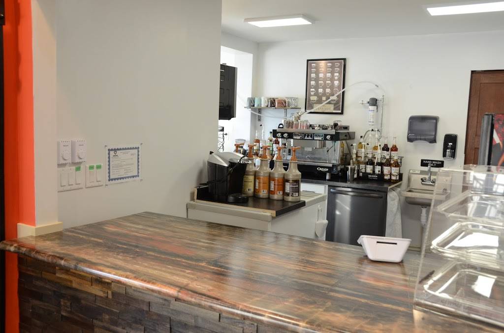 Cool Beans Coffee Lounge & The Scoop Ice Cream Parlor | bakery | 407 N Monroe St Ste. 7, Abingdon, IL 61410, USA | 3095093973 OR +1 309-509-3973